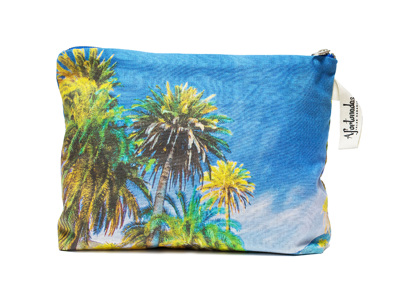 Palm trees in the night Pouch