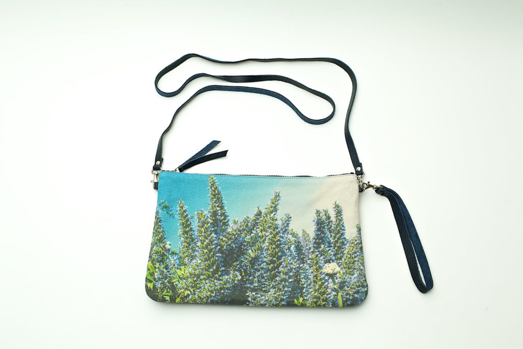 Blue_Bugloss-frontal-handbag