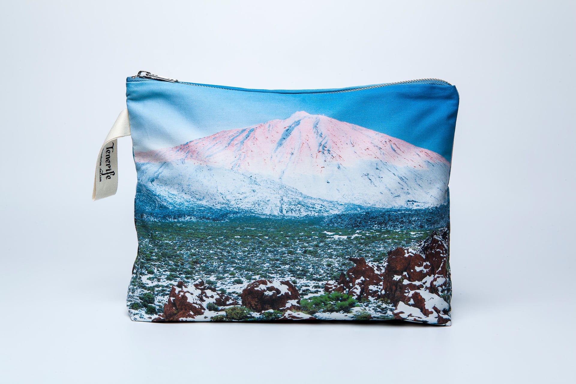 Snow-covered-Teide-frontal-pouch